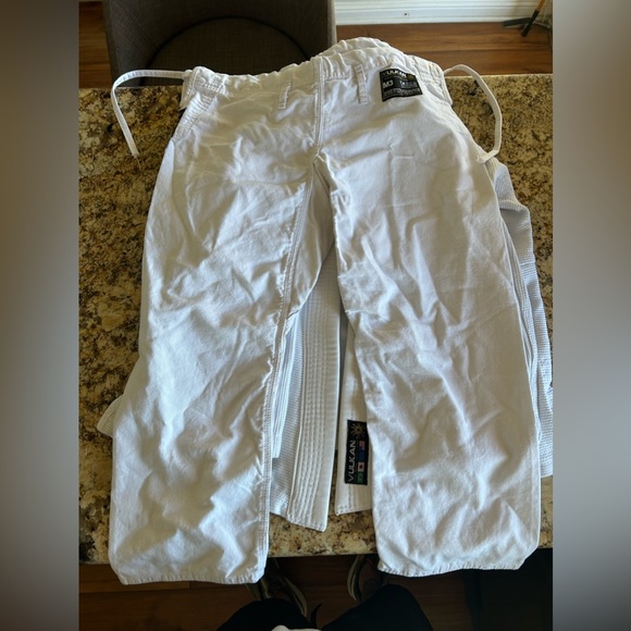 Vulkan Pro kids jujitsu gi & pants size M3 white - Picture 4 of 6